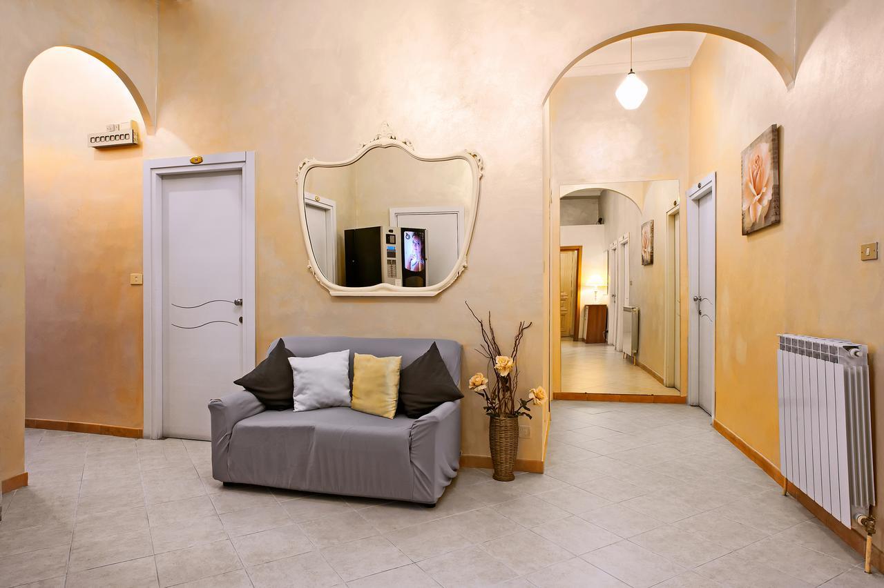 Via Marsaglia Rooms San Remo Exterior foto